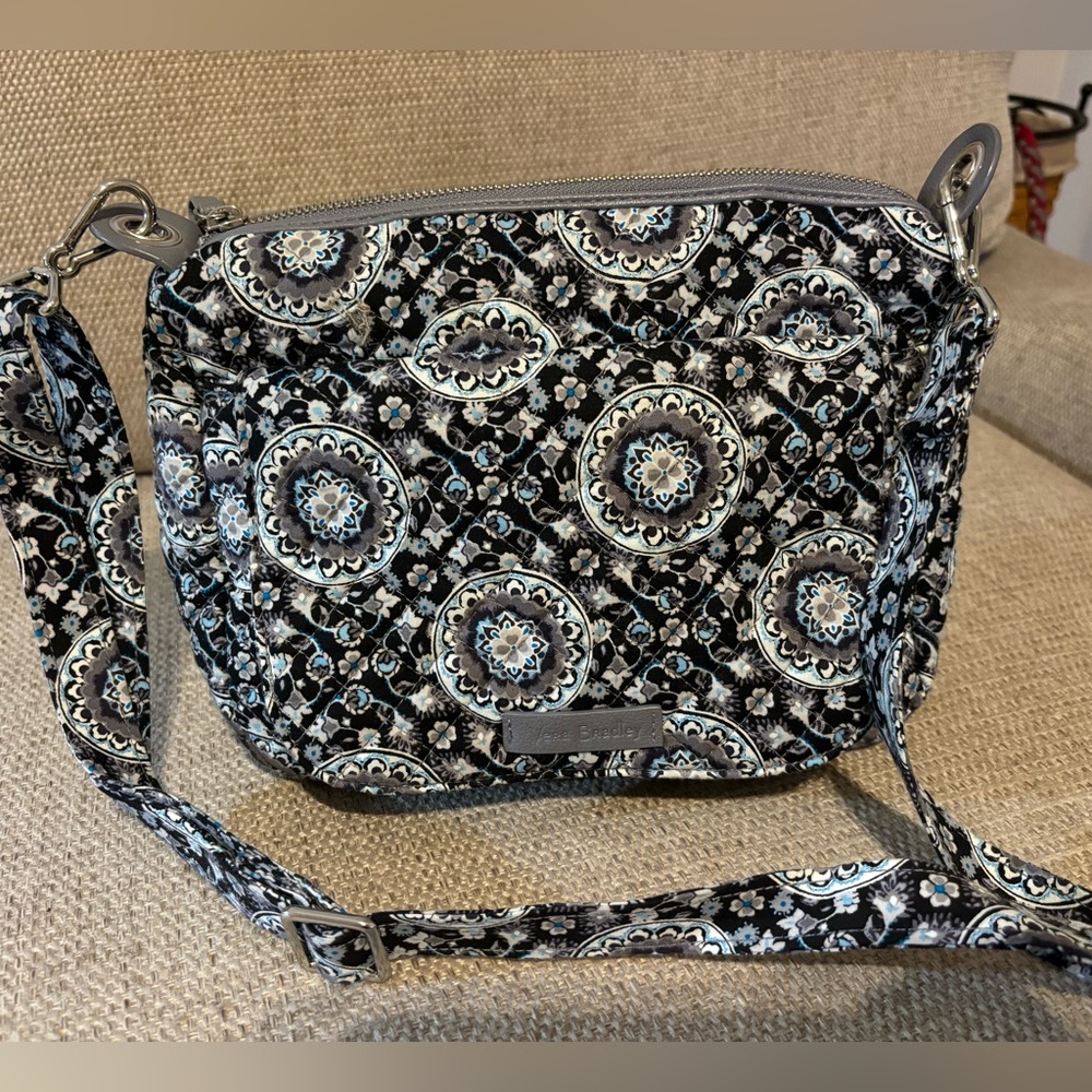 Vera Bradley Carson Mini Shoulder Bag /Charcoal Medallion Design Brand New